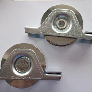 Rueda 8cm Para Portón Corredizo Con Base Canal U comunello 180kg